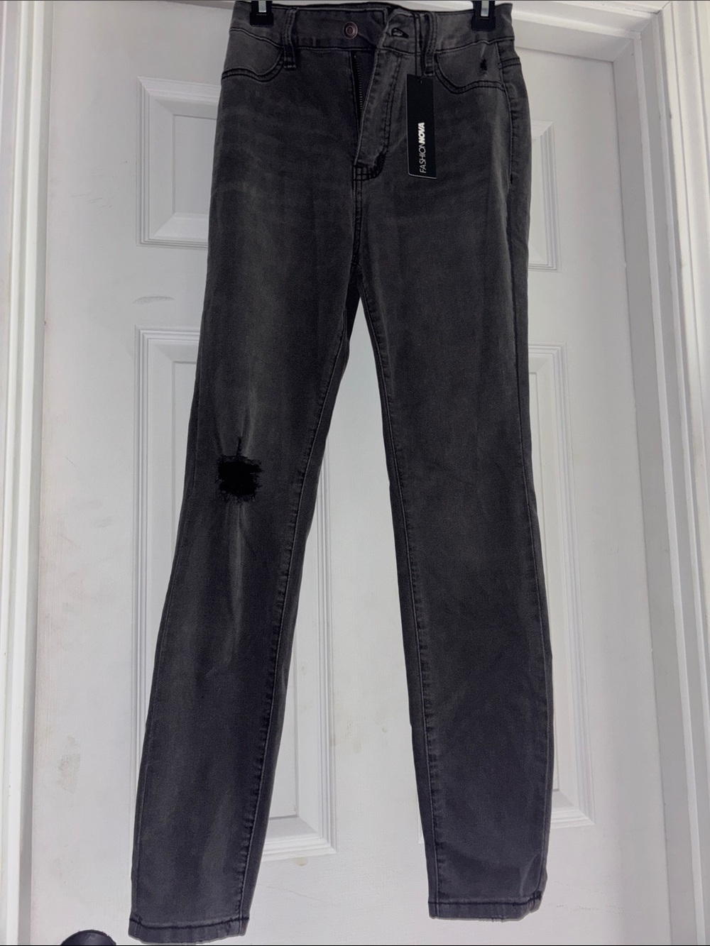 Fashion Nova Black Stretch Ripped Skinny Jeans